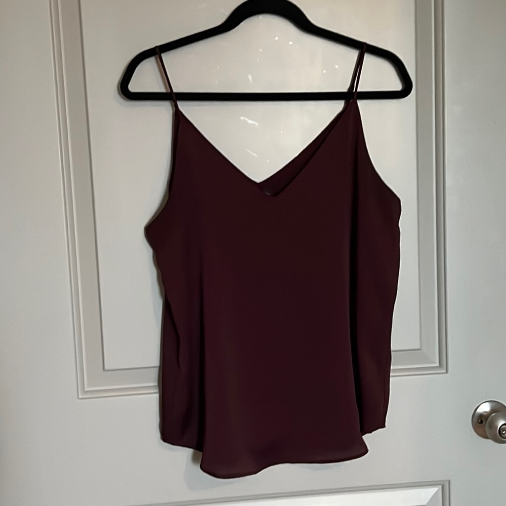 Express tank burgundy adjustable straps size medium